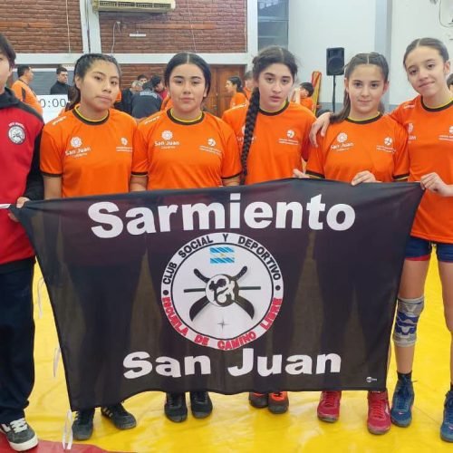 Jóvenes de Sarmiento compitieron en la etapa provincial de los Juegos Evita