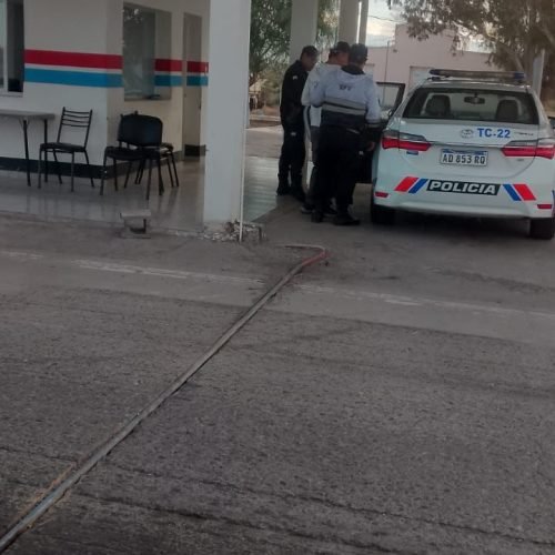 Intentó entrar a San Juan con una licencia falsa y lo descubrieron en el Control San Carlos