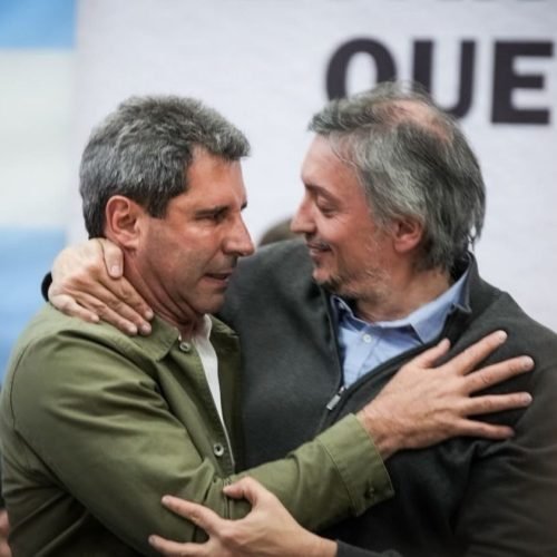 Máximo Kirchner pasó por el PJ y faltaron referentes de peso